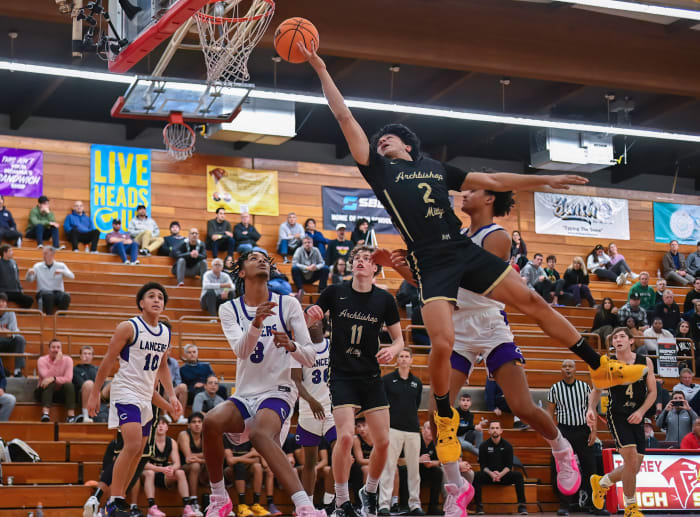 Archbishop Mitty vs Carlsbad Torrey Pines Holiday Classic December 29, 2023 Photo-Justin Fine63
